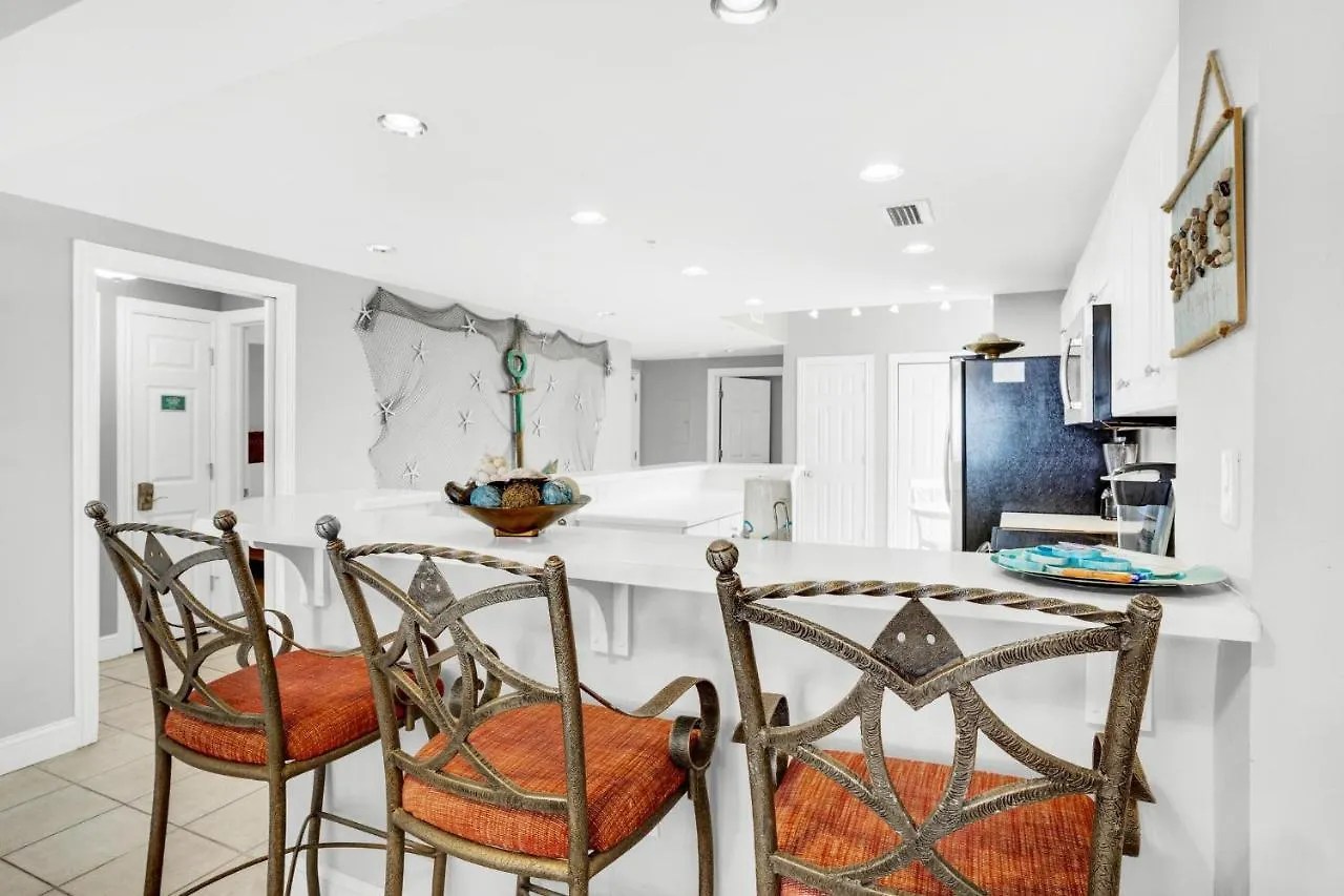 Majestic Beach Towers 2-909 Panama City Beach Apartment