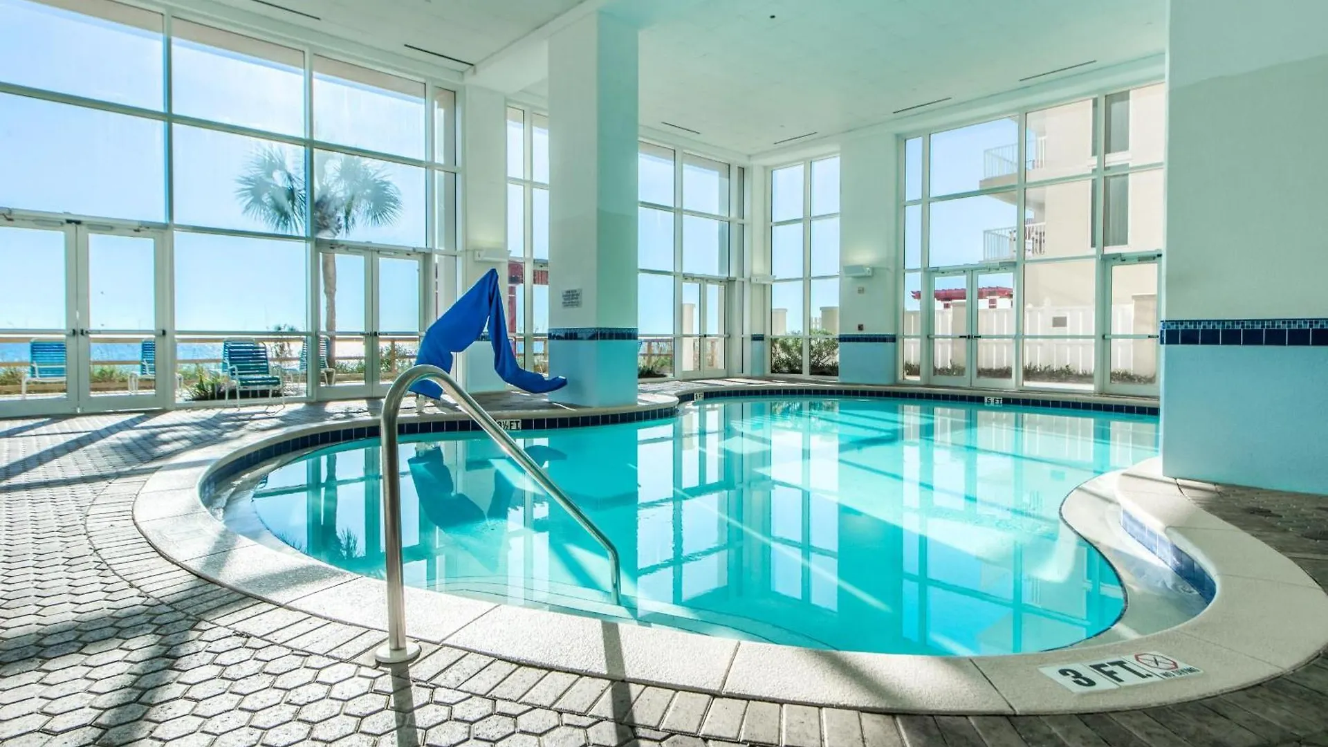 Majestic Beach Towers 2-909 Panama City Beach